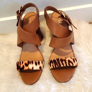Sexy animal print 4 inch heels